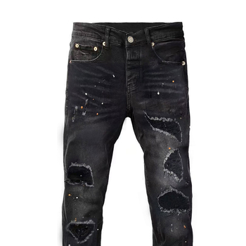 Tengerentúli, határokon átnyúló robbanások 2025-ös lyukfoltos egyenes farmernadrág, fekete, raktáron