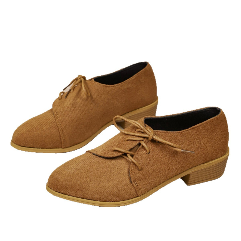 Európai és amerikai nagy méretű hegyes orrú csizma női szögletes gyökér bebújós bebújós cipők határokon átnyúló export lapos cipők hétköznapi bebújós cipők