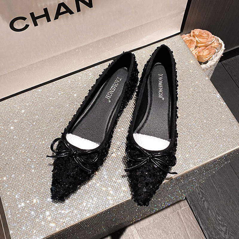 Grape Mom Ugyanaz a Stílus 2024 Új Csillogó Flitteres, Finom, Hegyes, Sekély Szájú, Puha Alsó, Egyrétegű Randevúcipő Női