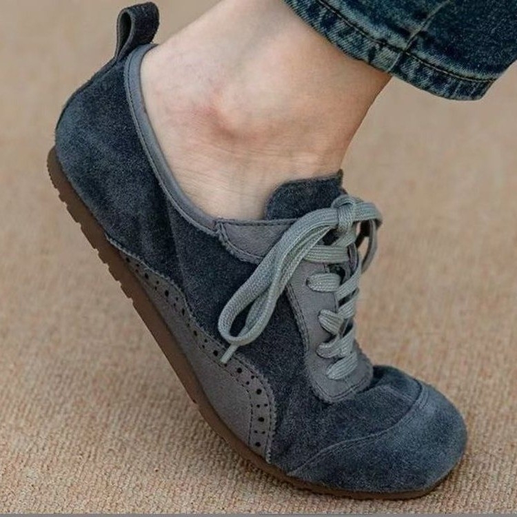 Puha bőr 2025 Népszerű balett stílusú erkölcsös edzőcipők Retro lapos cipők Puha talpú, nem fárasztó lábak Fűzős, új, alkalmi női cipők