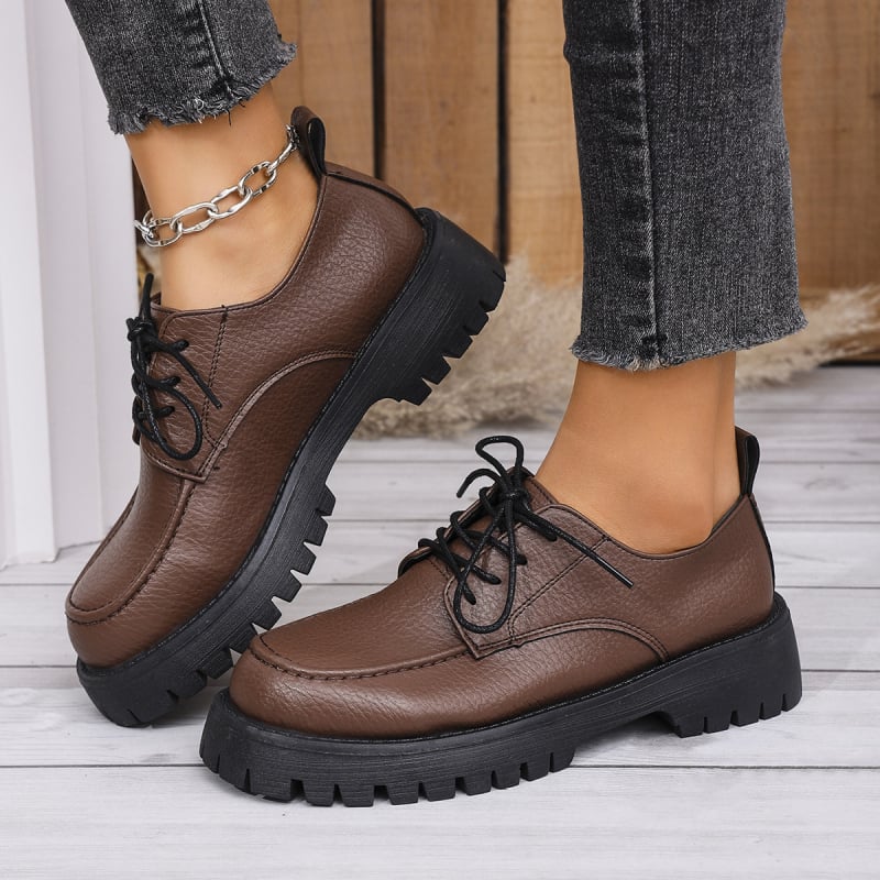 Külkereskedelmi Brit Stílusú Plus Size Vastag Aljú Mokaszinó Női 2025 Tavaszi Új Vastag Sarkú Retro Fűzős Professzionális Kis Bőr Cipő