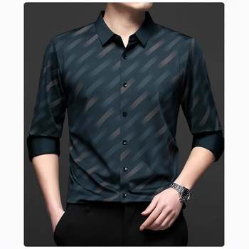 Άνευ ραφής ριγέ πουκάμισο για άνδρες, μακρυμάνικο, νέο ανοιξιάτικο και φθινοπωρινό επαγγελματικό casual πουκάμισο, με ντραπέ, χωρίς σιδέρωμα, ώριμα ανδρικά ρούχα