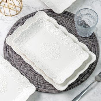 Νέα ανάγλυφα κεραμικά δυτικά πιάτα σκανδιναβικού φαγητού ορθογώνια οικιακά κεραμικά επιτραπέζια σκεύη για φούρνο μικροκυμάτων