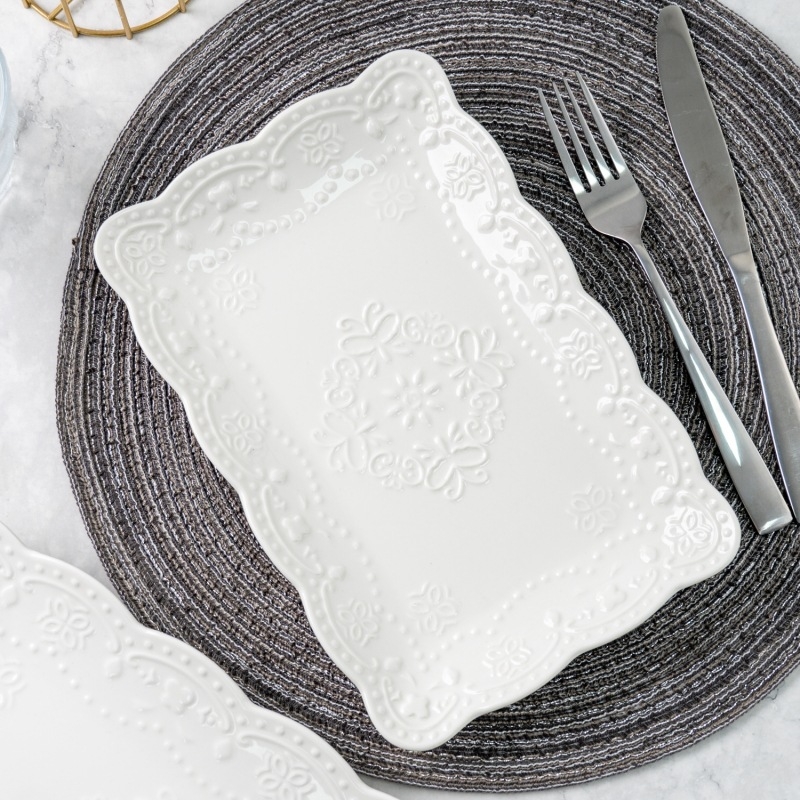 Új dombornyomott kerámia nyugati étel Nordic tál téglalap alakú háztartási kerámia étkészlet mikrohullámú sütőhöz