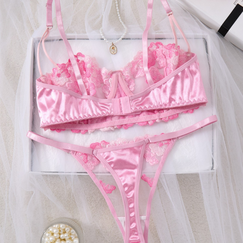 2025. aasta uus moodne seksikas aluspesu naiste lillelise tikandiga kvaliteetne üliõhuke läbipaistev seksikas aluspesu komplekt 121