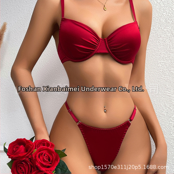Piiriülene eksklusiivne toode Euroopas ja Ameerika Ühendriikides, punane seksikas vormiriietus, aluspesu, traksid, seksikas puhas rinnahoidja, rinnahoidja naistele, longusvastane