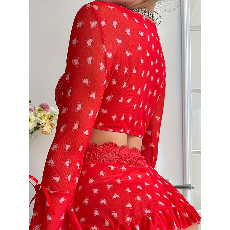 2424 Uus Euroopa ja Ameerika piiriülene perspektiiv Seksikas pesu Punane armastusrinnahoidja Lühike seelik Kolmeosaline komplekt