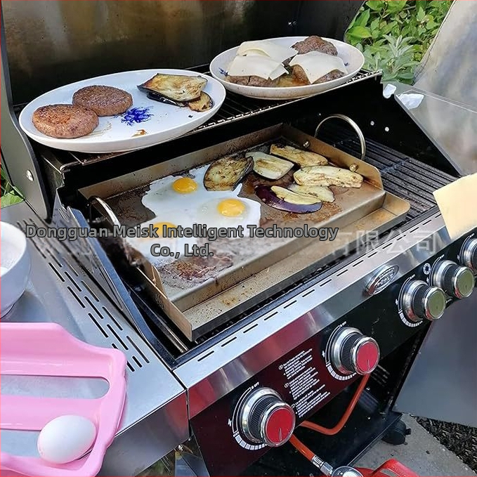 Nerūsējošā tērauda grila pannas ieliktnis ar plakanu virsmu un tauku savākšanas rokturi gāzes un ogļu grilam
