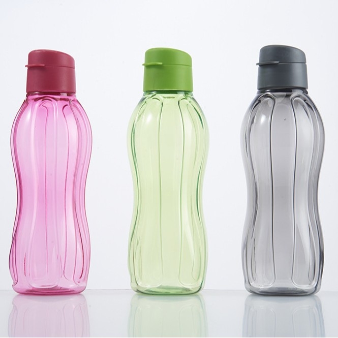 Vasaros paprastas sportinis nešiojamas didelės talpos vandens puodelis lauko plastikinis puodelis fitneso sportui nešiojamas vandens puodelis nuo kritimo