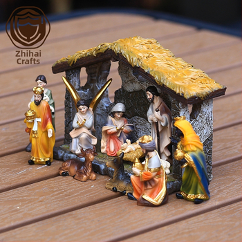 Διασυνοριακή Προμήθεια Κλασικού Σετ Χριστουγεννιάτικης Φάτνης με Σκηνή, Κουτί Δώρου, Χριστουγεννιάτικα Δώρα, Ρητίνη, Ύψους 8,5 εκ.