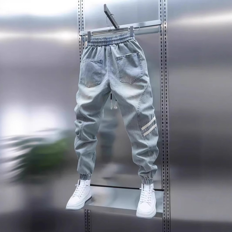 Férfi tavaszi új világoskék farmer egyszerű sokoldalú rugalmas derékú szabadidőnadrág mosott divatos lezser nadrág