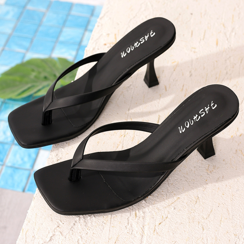 Külkereskedelmi nagyméretű, szögletes orrú női szandálok, 2025-ös nyár, új stílusú, kényelmes és sokoldalú európai és amerikai szexi női szandálok
