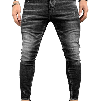 Főutcai divatos márkájú fekete karcsúsított, rugalmas, lezser, rugalmas férfi farmernadrág