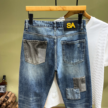 Határokon átnyúló divatos márkájú tűvel varrott farmer férfi varrószalag karcsúsított kis méretű egyenes szárú nadrág strapabíró hímzett kölyökkutyák jóképű személyes stílus