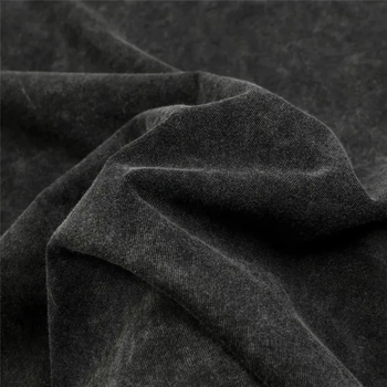 红玫瑰裹在丝带印花衣服男棉布