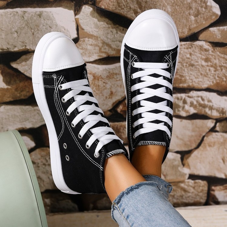 Pantofi de pânză pentru femei, mărime plus, cu ursuleț de primăvară 2025, la modă, cu platformă neagră pentru studenți, plus mărimea