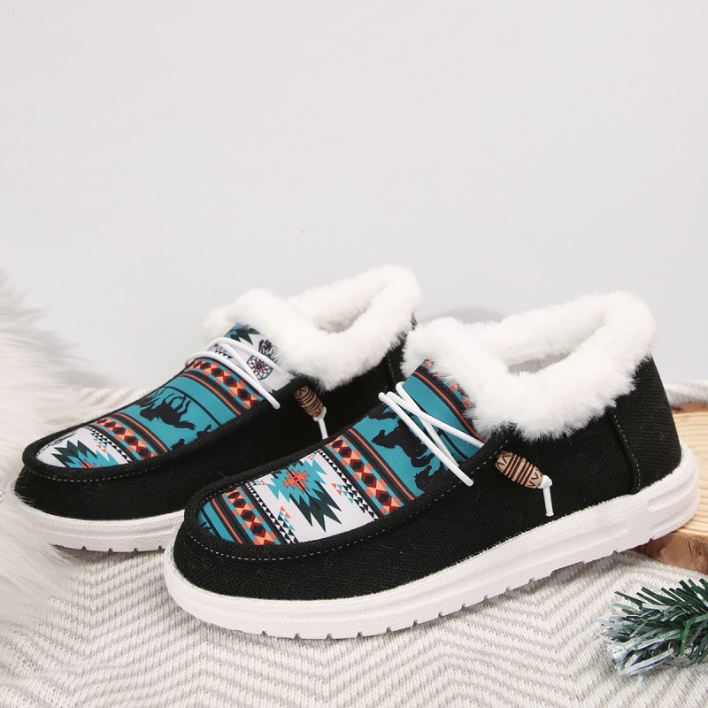 Külkereskedelem Európa és az Egyesült Államok gyapjú szájú, alacsony szárú pamut női cipők 2024 új plus size fűzős plus size meleg rövid alkalmi cipők