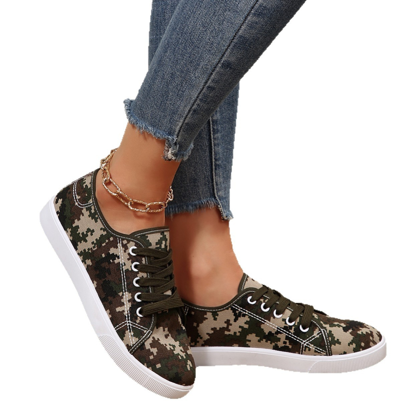 Európai és amerikai határokon átnyúló nagy méretű álcázó vászoncipők nőknek 2025 nyári új alkalmi lapos cipők kényelmes és lélegző cipők