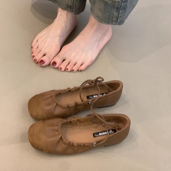 Vintage παπούτσια Mary Jane 2025 Άνοιξη Mori Γυναικεία καλλιτεχνικά εξατομικευμένα πλισέ παπούτσια μπαλέτου με στρογγυλή μύτη και ρηχό στόμα σε ασορτί χρώμα