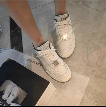 Γυναικεία δερμάτινα λευκά παπούτσια Niche Crack 2024, άνοιξη, νέα, casual, αθλητικά, παντοτινά, κολεγιακά παπούτσια με χοντρή σόλα