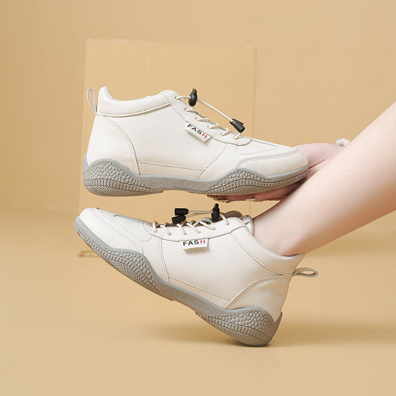 2025 tavaszi új koreai stílusú sokoldalú hétköznapi női cipők, divatos, vastag talpú, diáklány magas szárú fehér cipők, B51-1