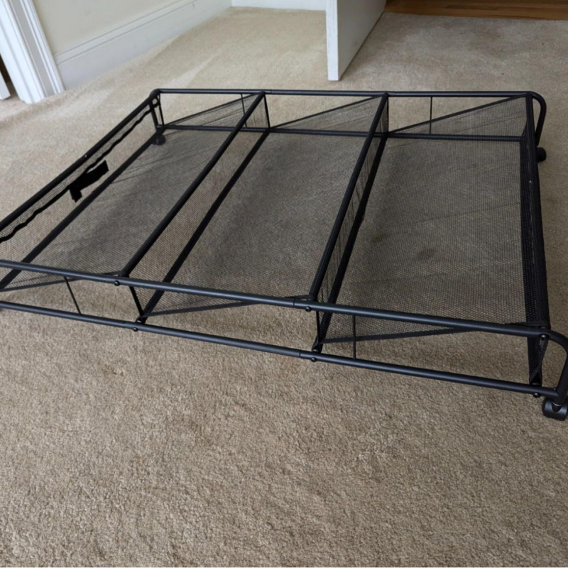 Ágy alján cipőtartó cipőtároló műtárgy rövid és hosszú kanapéágy rétege, amely nem foglal helyet, helytakarékos kis cipőtartó