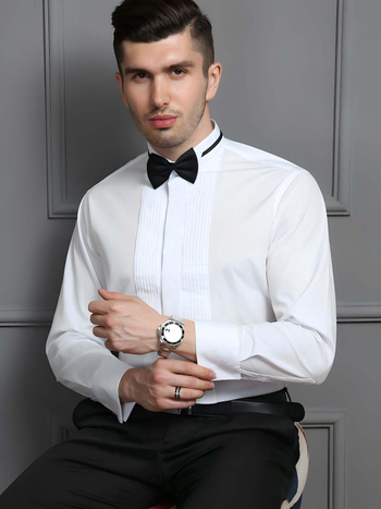 Prancūziško stiliaus suknelė su sparnuota apykakle, balti marškiniai, vyrų choro rečitalių vedėjo marškiniai, grynos medvilnės.