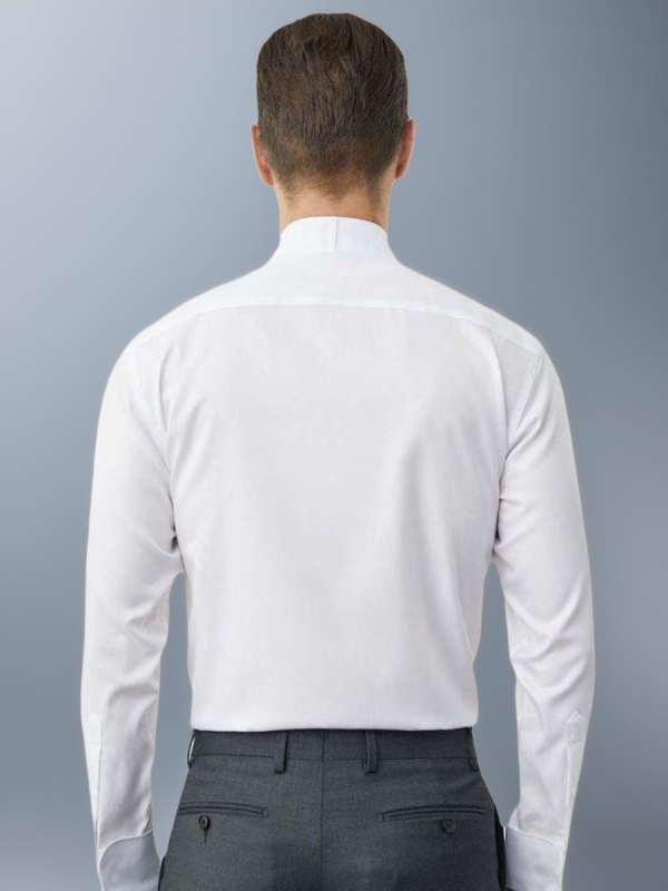 Prancūziško stiliaus suknelė su sparnuota apykakle, balti marškiniai, vyrų choro rečitalių vedėjo marškiniai, grynos medvilnės.