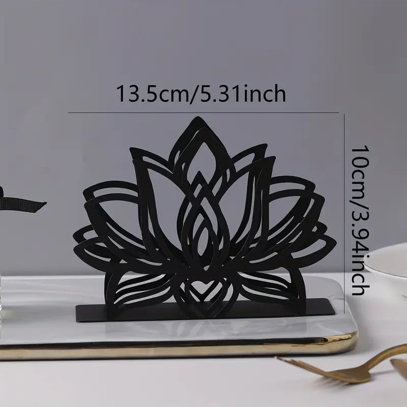 Elegantiškas juodo metalo „Lotus“ servetėlių laikiklis, madingas virtuvės ir restorano stalinių servetėlių laikiklių aksesuaras, parduodamas tarpvalstybiniu mastu.