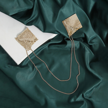 Seksikas metallist nibukett meestele, Euroopa ja Ameerika moe ühes tükis rinnaplaaster, naiste peokujundusega nibuplaaster ühes tükis ketiga kokkupuute vältimiseks