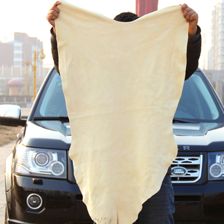 Storas skuduras, sugeriantis elnio odos audinys, automobilių plovimui, netaisyklingos tekstūros vištienos odos audinys, automobilių plovimui, specialus skuduras, zomšinis rankšluostis