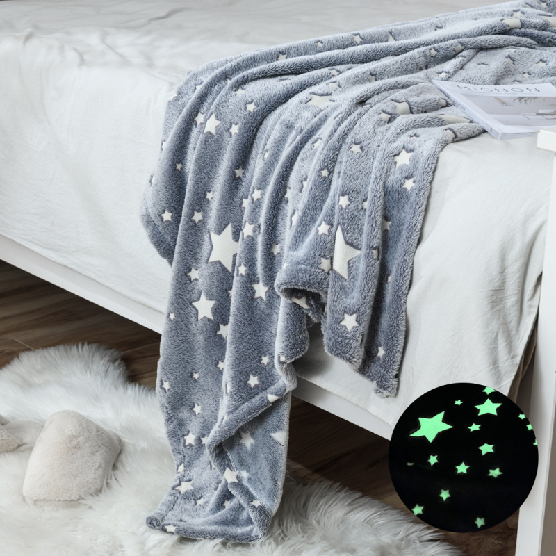 Трансгранично одеяло Amazon Luminous Blanket Flannel Coral Blanket Luminous Stars Children`s Air Conditioner Removal Breakfast