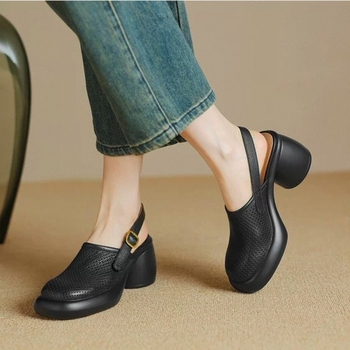 Jämedad kõrge kontsaga sandaalid rihmadega, retro kirjandusstiilis kinnised kingad naistele, 2025. aasta suvine uus mitmekülgne Jaapani sandaalid