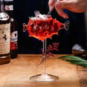 Kūrybinė molekulinė kokteilio taurės taurė vyno taurė delfino pufferio formos kokteilio taurė spygliuota žuvies formos taurė