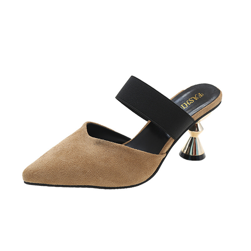 Σουέτ παντόφλες με κλειστά δάχτυλα για την άνοιξη και το καλοκαίρι του 2024, νέες, ειδικές, μυτερές, ψηλοτάκουνες σανδάλια Muller για δοκιμαστήριο