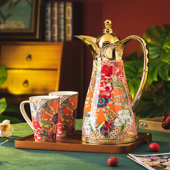 Gėlės, tokios kaip brokato termosas, didelės talpos buitinis termosas, karšto vandens virdulys, stiklinis termosas, troškinys, arbatinukas, didmeninė prekyba