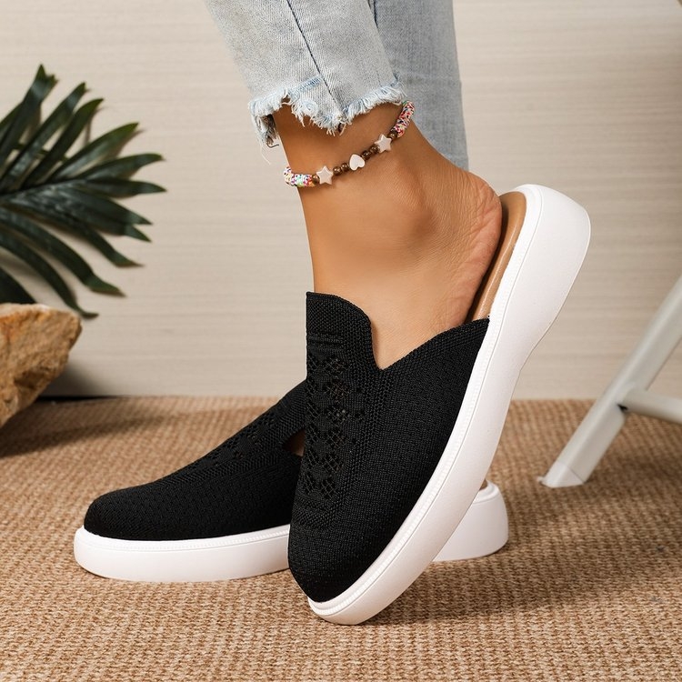 Határokon átnyúló nagy méretű 2025 nyári és őszi új női kötött hálós cipők, kényelmes és divatos egyrészes cipők, lélegző külső papucsok nagykereskedelemben