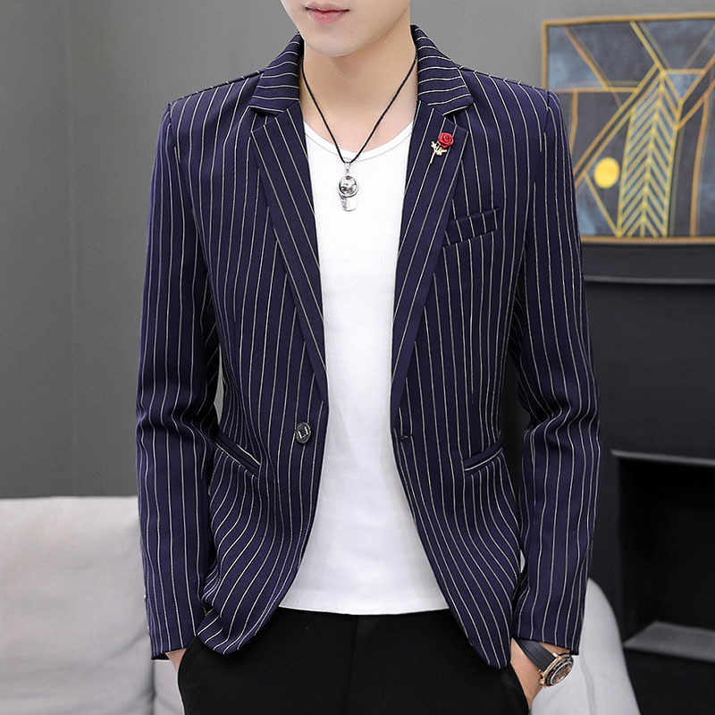Külkereskedelmi ellátás függőleges csíkos karcsúsított karcsúsított kis öltöny férfi őszi új koreai stílusú ifjúsági divatos öltönyzakó