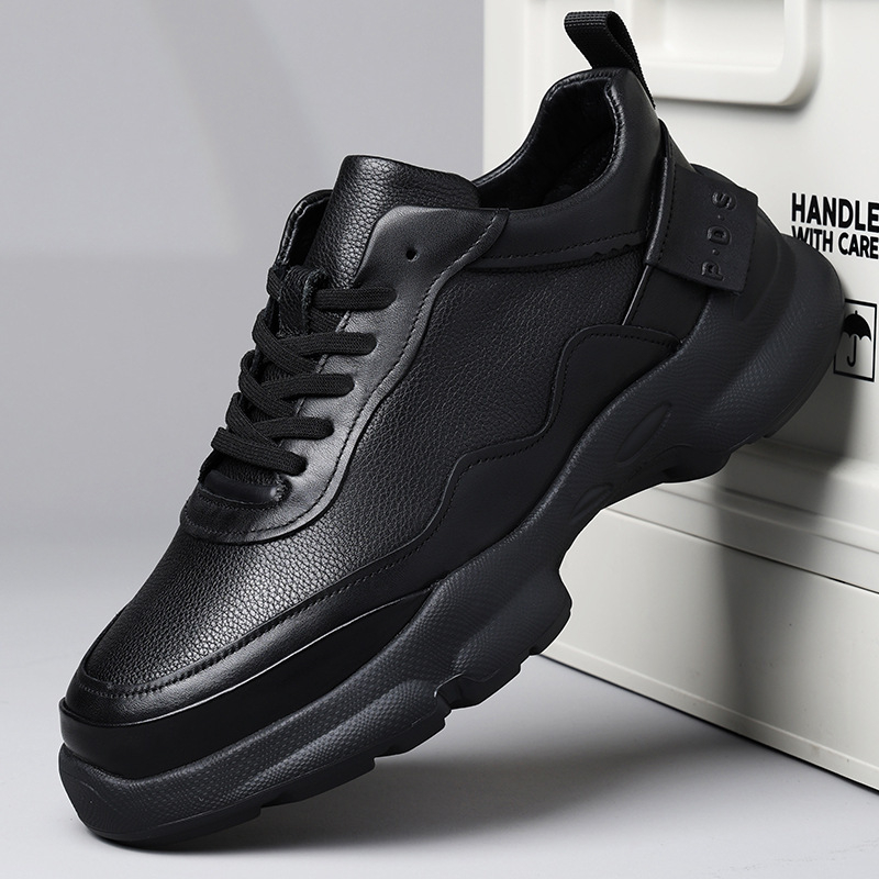 Gyári közvetlen beszerzésű alkalmi férfi cipők őszi új divatos fűzős cipők minden mérkőzéshez lélegző vastag talpú fokozott munkaerőcipő