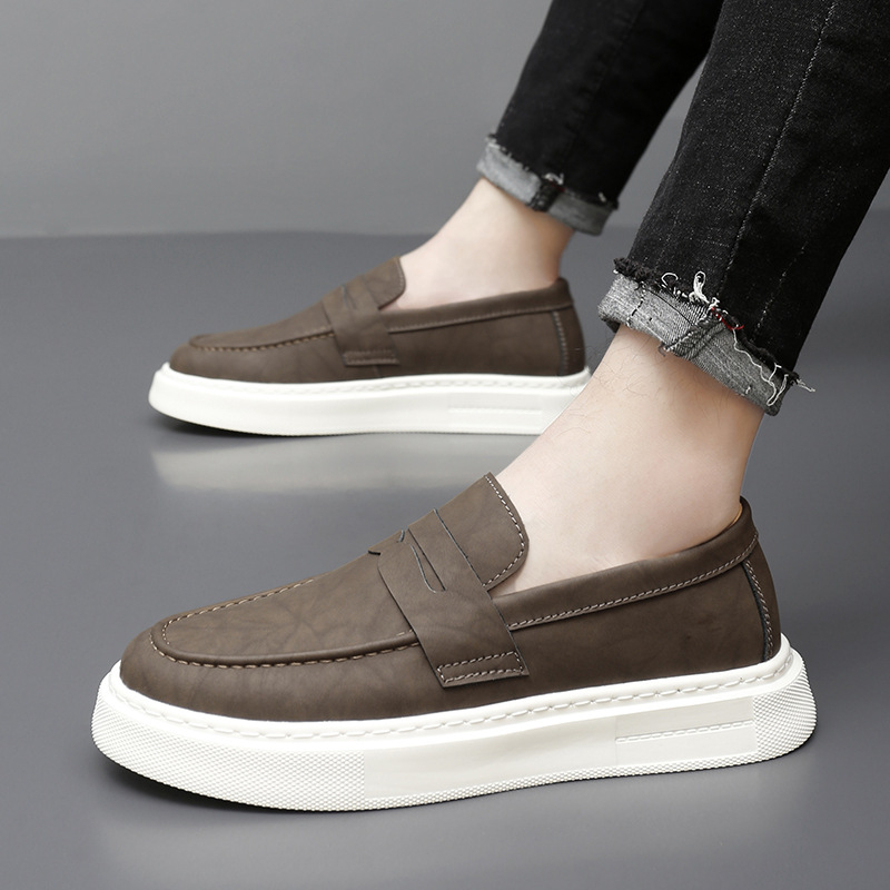 Mocasini din piele de vacă pentru bărbați, pantofi leneși cu talpă groasă, pantofi la modă pentru tineri, pantofi la modă pentru patru anotimpuri, pantofi de bord vintage casual din piele, pantofi pentru bărbați