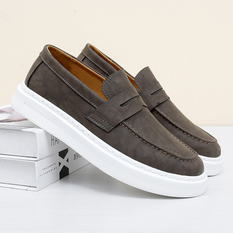 Mocasini din piele de vacă pentru bărbați, pantofi leneși cu talpă groasă, pantofi la modă pentru tineri, pantofi la modă pentru patru anotimpuri, pantofi de bord vintage casual din piele, pantofi pentru bărbați