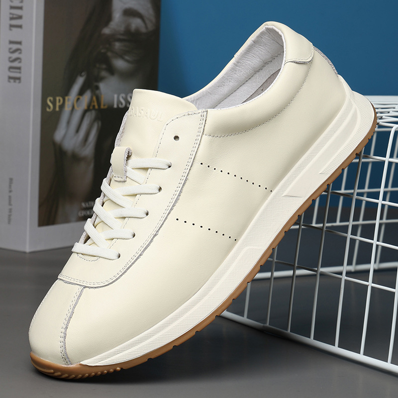Gyári közvetlen szállítású új, lélegző férfi cipők 2024 koreai stílusú fehér cipők férfi divatos Forrest Gump cipők minden mérkőzéshez megfelelő kényelmes alkalmi cipők