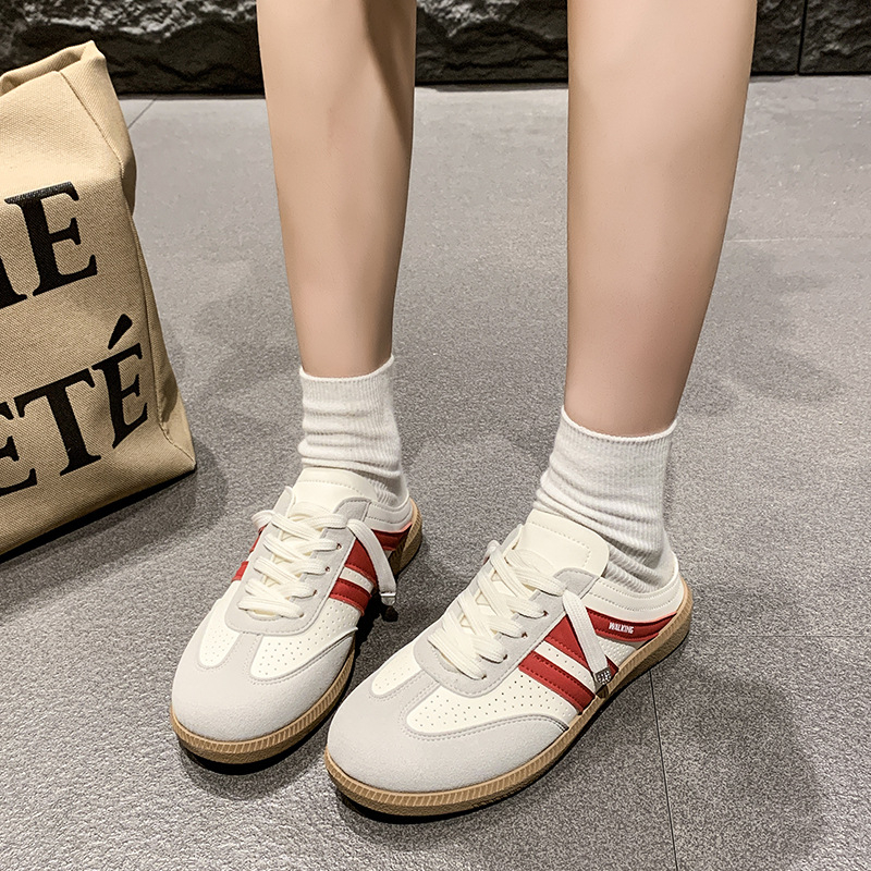 Stulbinantys tarpvalstybiniai moteriški batai 2025 m. pavasariui, nauji plokščiapadžiai balti batai, „Baidu Forrest Gump“ batai, laisvalaikio sportinės šlepetės.