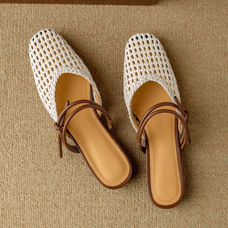 2024-es nyári divatos, üreges, lélegző, egylyukas, alacsony sarkú, lapos szandál, 4041-es, plus size női cipők