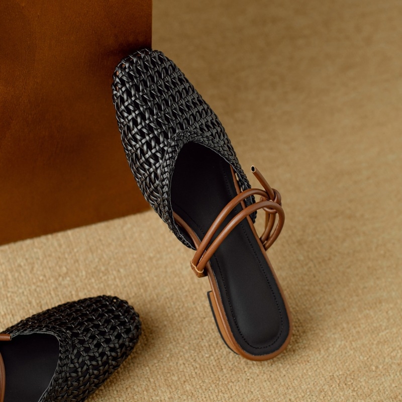 2024-es nyári divatos, üreges, lélegző, egylyukas, alacsony sarkú, lapos szandál, 4041-es, plus size női cipők