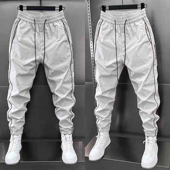 Trendi tavaszi és nyári vékony, gyorsan száradó, lezser nadrág, férfi varrásos, perforált, légkondicionált, szűk szabású nadrág