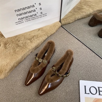 Γαλλικά λεοπάρδαλη τυπωμένα με μυτερή ιδιοσυγκρασία ζεστά μοντέρνα παπούτσια γυναικεία 2024 νέα φθινοπωρινά και χειμερινά εξωτερικά ρούχα με επίπεδη φτέρνα Mao Mao μονόχρωμα παπούτσια χονδρικής