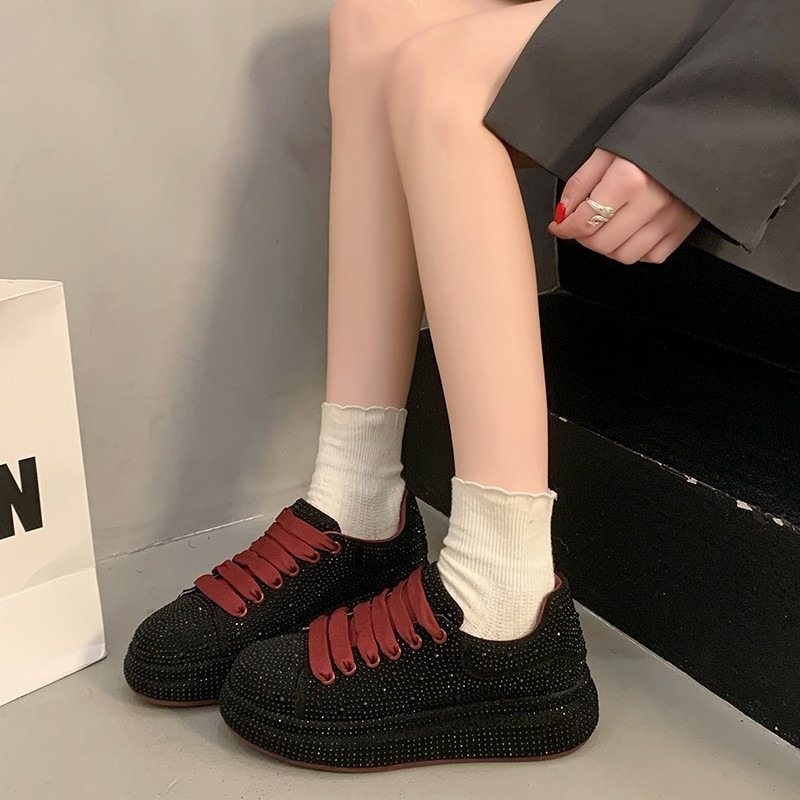 Pantofi sport casual cu talpă groasă de la European Station pentru femei, stil Ins, la modă, primăvara 2025, cu talpă înaltă și respirabilitate sporită, stil European Station