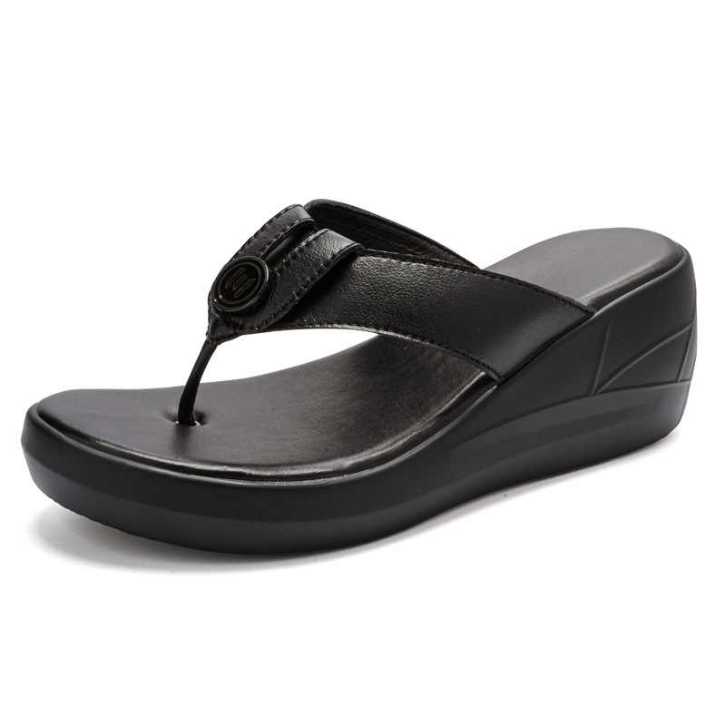 2025 új nyári papucsok nőknek, éksarkú, csúszásgátló külső strandcipők, divatos női cipők