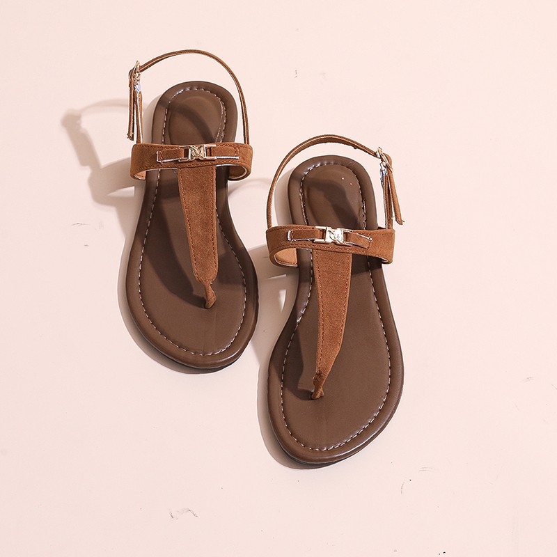 Vintage tanga római szandálok női 2025 nyári új divatos hétköznapi lapos tanga szandálok